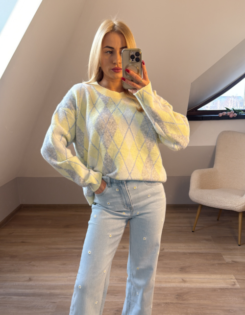 Sweter w ROMBY (żółty)